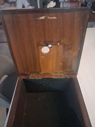 Caja Gramófono His Master's Voice Marrón