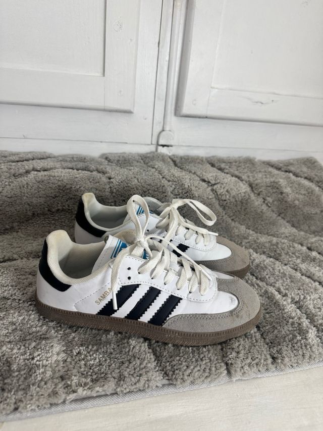 Adidas Samba Blancas y Grises