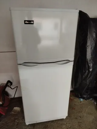 Frigorífico con congelador gas/eléctrico