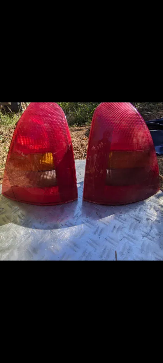 Faros Traseros Renault Clio