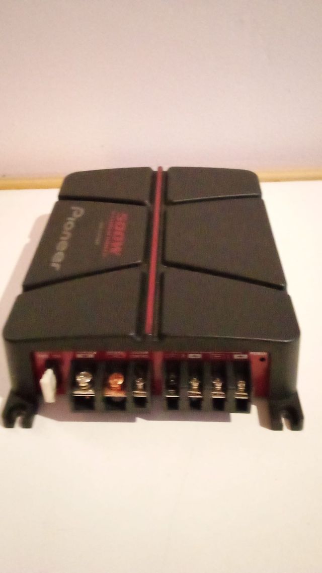 Amplificador Pioneer GM-A3702 500W 2 Canales