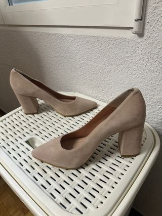 Zapatos salón Miss Honolulu rosa nude