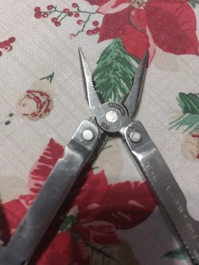 Leatherman Super Tool multiuso