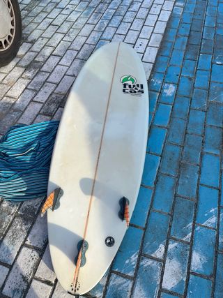 Tabla de surf Full&Cas ideal paso de evolutivo.