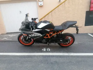 KTM RC 125 2016