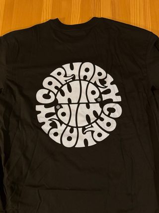 Camiseta Carhartt Negra Manga Corta