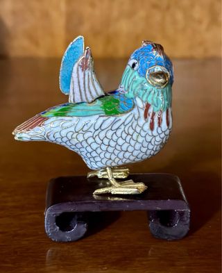 Statuina uccellino cloisonné