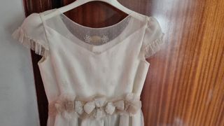 Vestido de Comunión Beige y Blanco