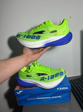 Zapatillas Joma R-1000 placa de carbono