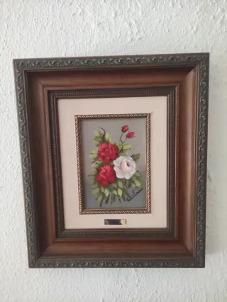 Cuadro Flores Rosas y Rojas Marco Madera de 37x32