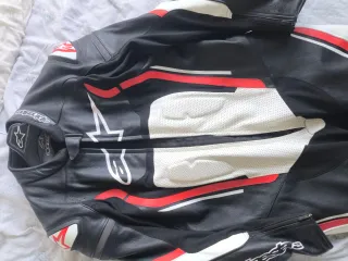 Mono de moto una pieza Alpinestars