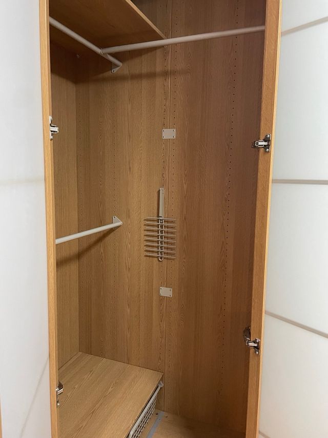 Armario de esquina madera y cristal