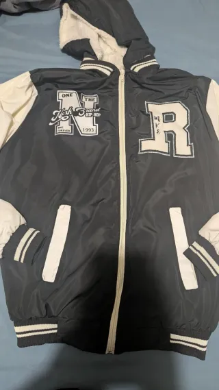 Chaqueta MKE TALLA L NUEVA