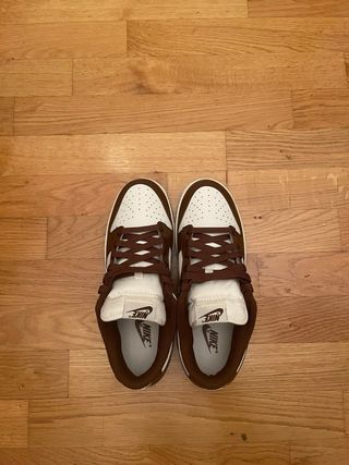 Nike Dunk Marroni e Bianche