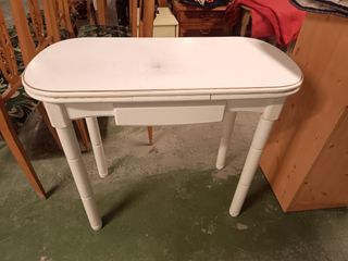 Mesa de cocina extensible blanca