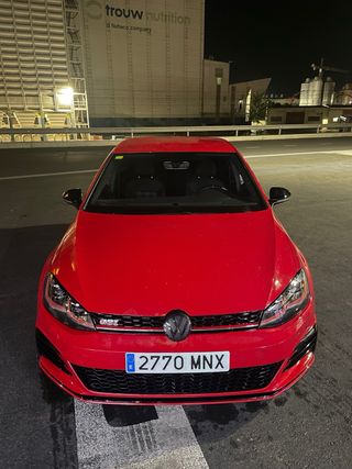 Volkswagen golf GTI 7.5
