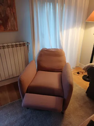 Butaca rosa/beige tela casi sin uso