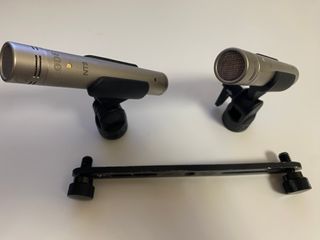 2 Micrófonos RODE NT5 Condensador overheads.