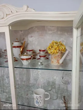 Mueble ÚNICO vitrina