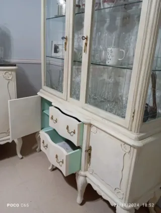 Mueble ÚNICO vitrina