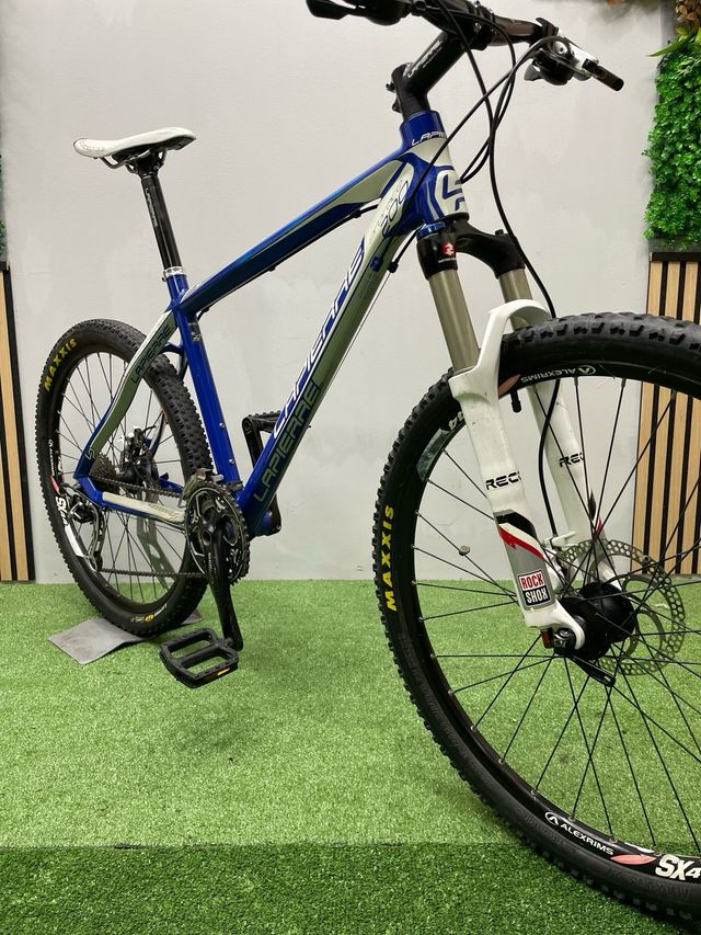 Bicicleta de montaña Lapierre azul