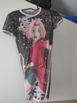 Camiseta Bershka Sakura Haruno Anime