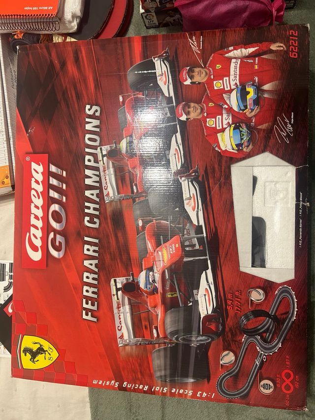 escalestri carrera go ferrari champions