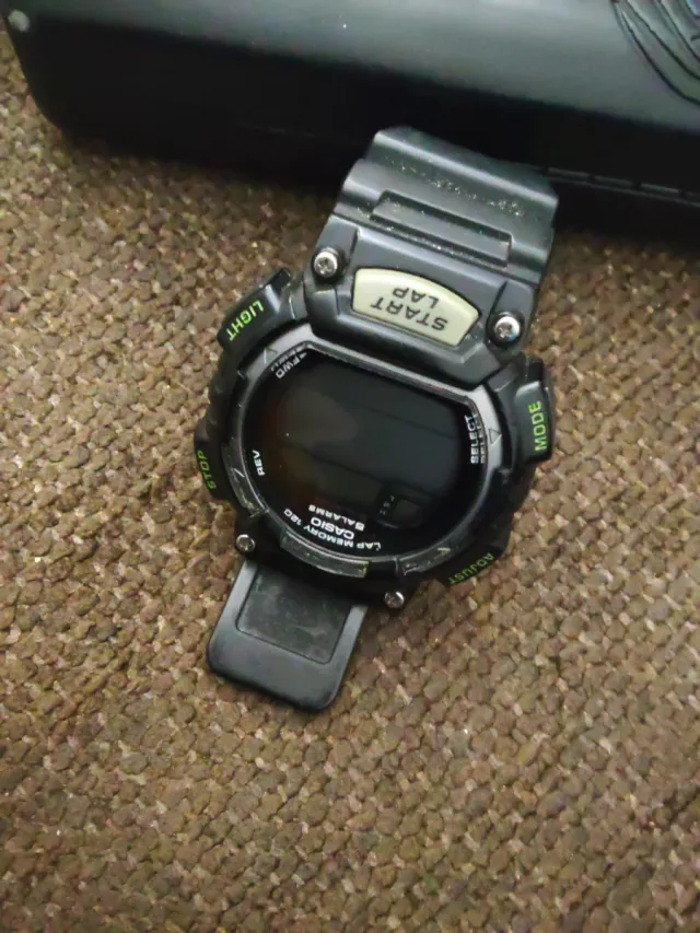 Reloj Casio WR 100M
