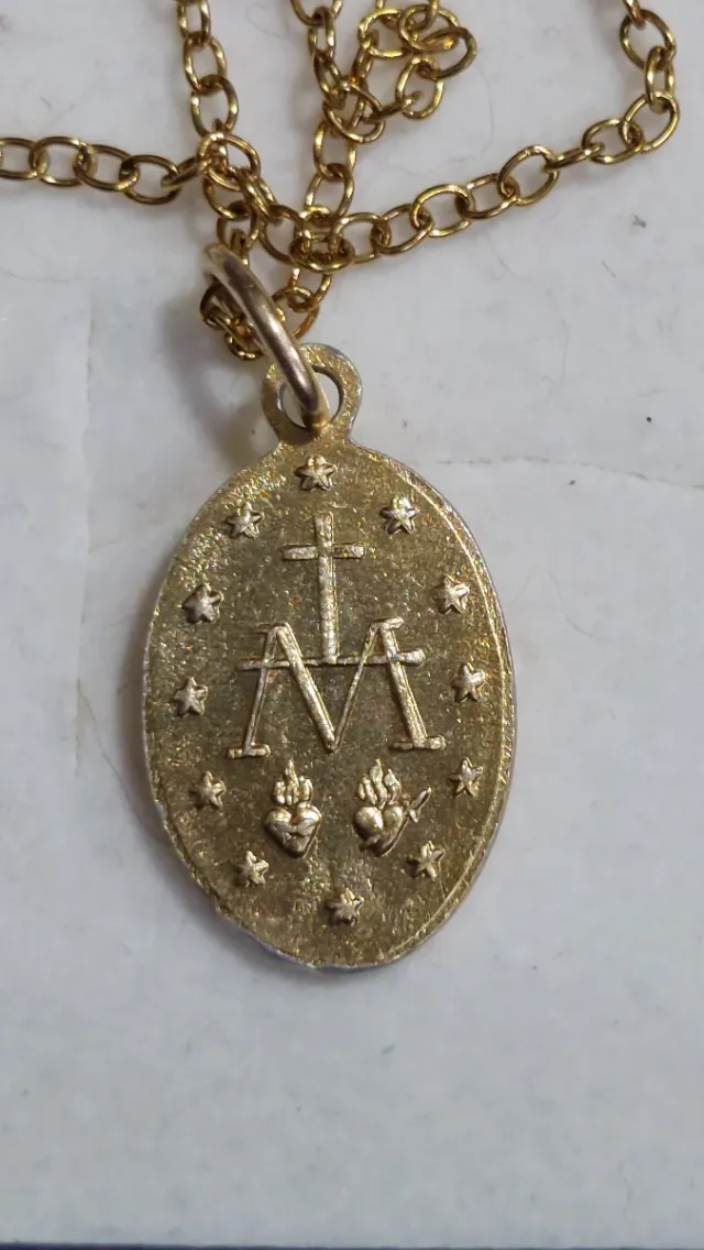 Cadena y Medalla de la Virgen Milagrosa 