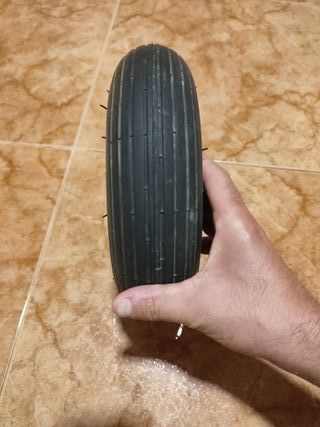 Neumático para carretilla