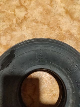 Neumático para carretilla