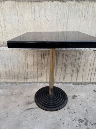 Mesa efecto mármol negra y marrón