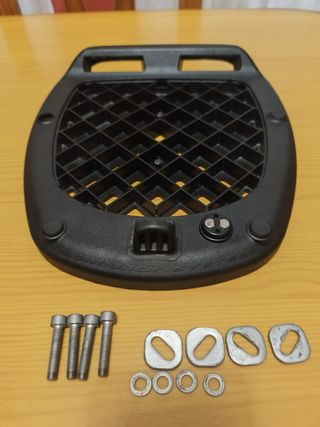 Soporte GIVI para baúl