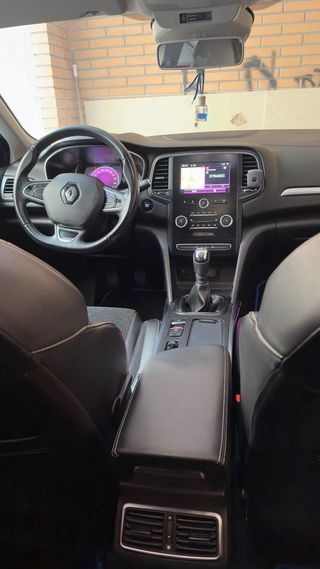 Renault Megane 2017 mod. Rline 130cc