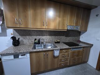 Cocina completa con electrodomésticos