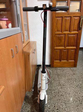 Patinete Eléctrico Xiaomi M365 Blanco