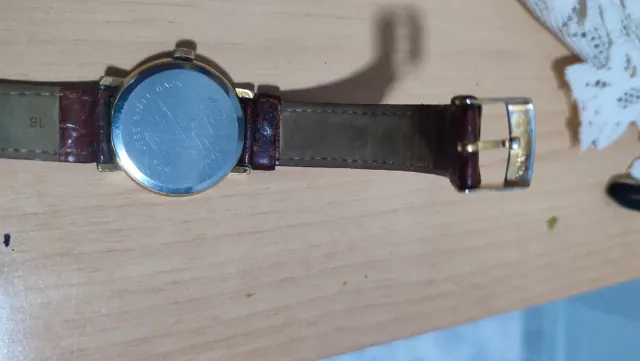 Reloj Lotus Marrón y Dorado