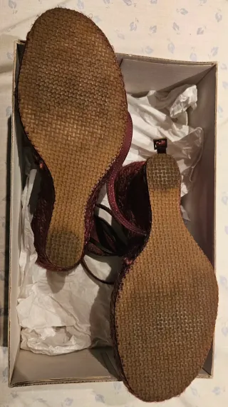 Sandalias cuña esparto trenzado marrón