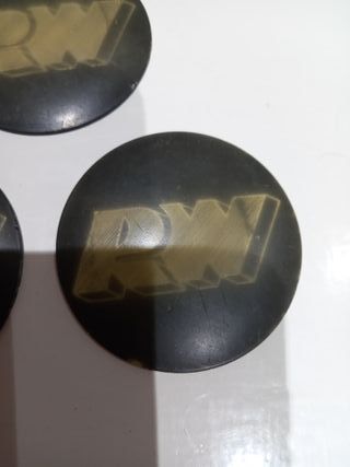 Logos Llantas RW (3 unidades)