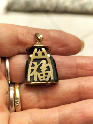 Ciondolo vintage Buddha in giada