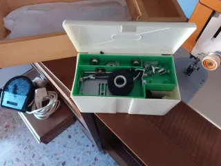 Máquina de coser Alfa 1680 Super Automática