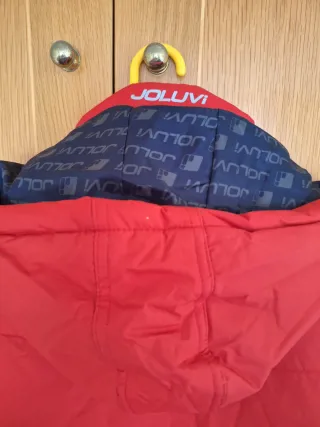 Abrigo JOLUVI impermeable plumas rojo