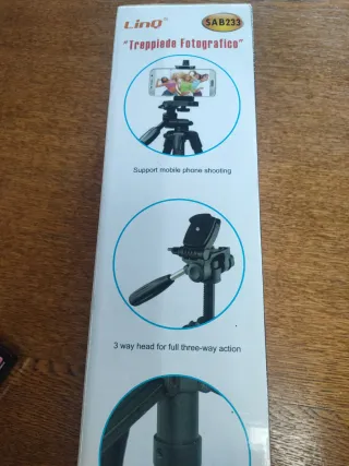 Trípode fotográfico negro