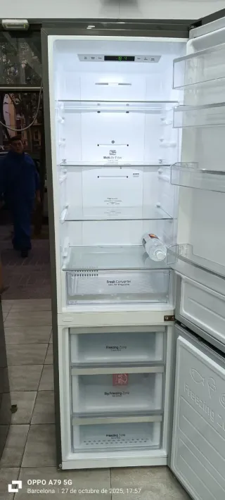 Nevera Combi LG Acero Inoxidable
No Frost A+++