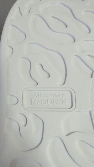 Alexander McQueen Scarpe Bianche e Nere taglia 42 