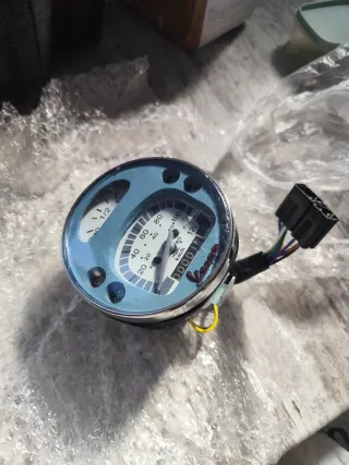 Velocímetro Vespa PX LML Stella azul.