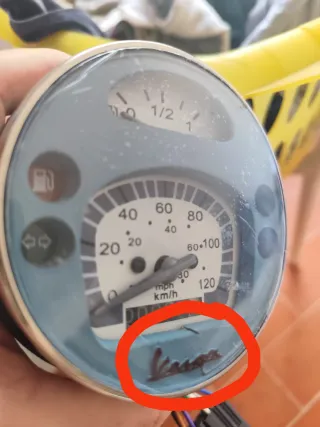 Velocímetro Vespa PX LML Stella azul.