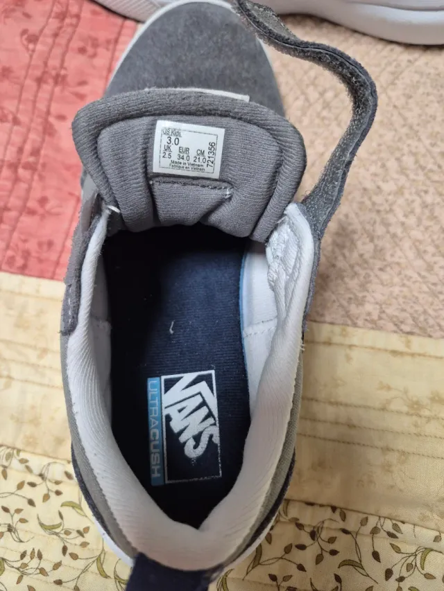 Zapatillas Vans UltraRange 66 Talla 34 Gris