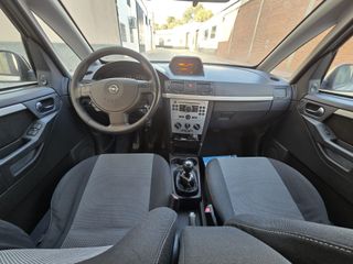 Opel Meriva 1.7 CDTI 100CV manual 5 plazas, 3990 €