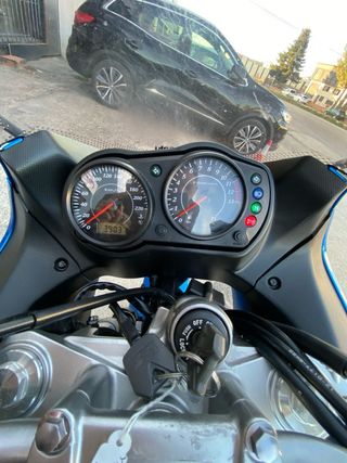 Kawasaki ER6F Azul